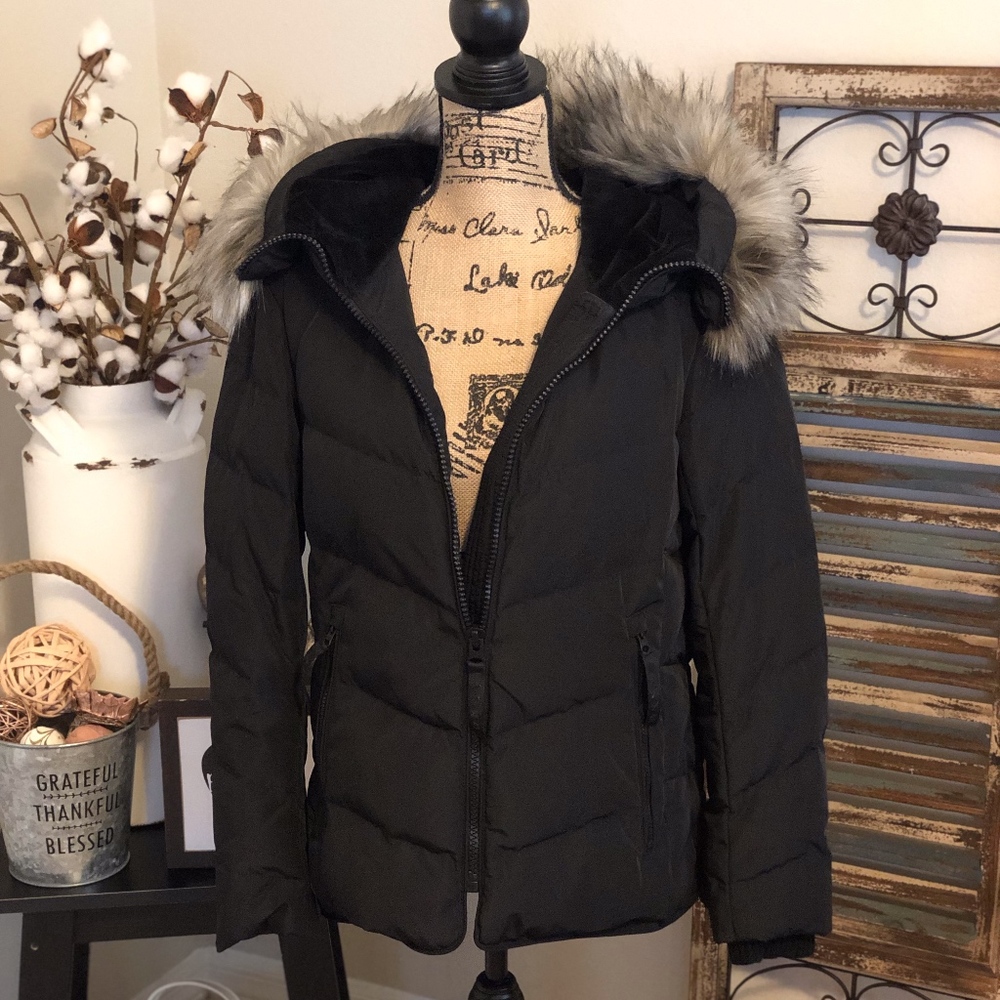 DKNYC COAT WITH FAUX FUR TRIM HOOD